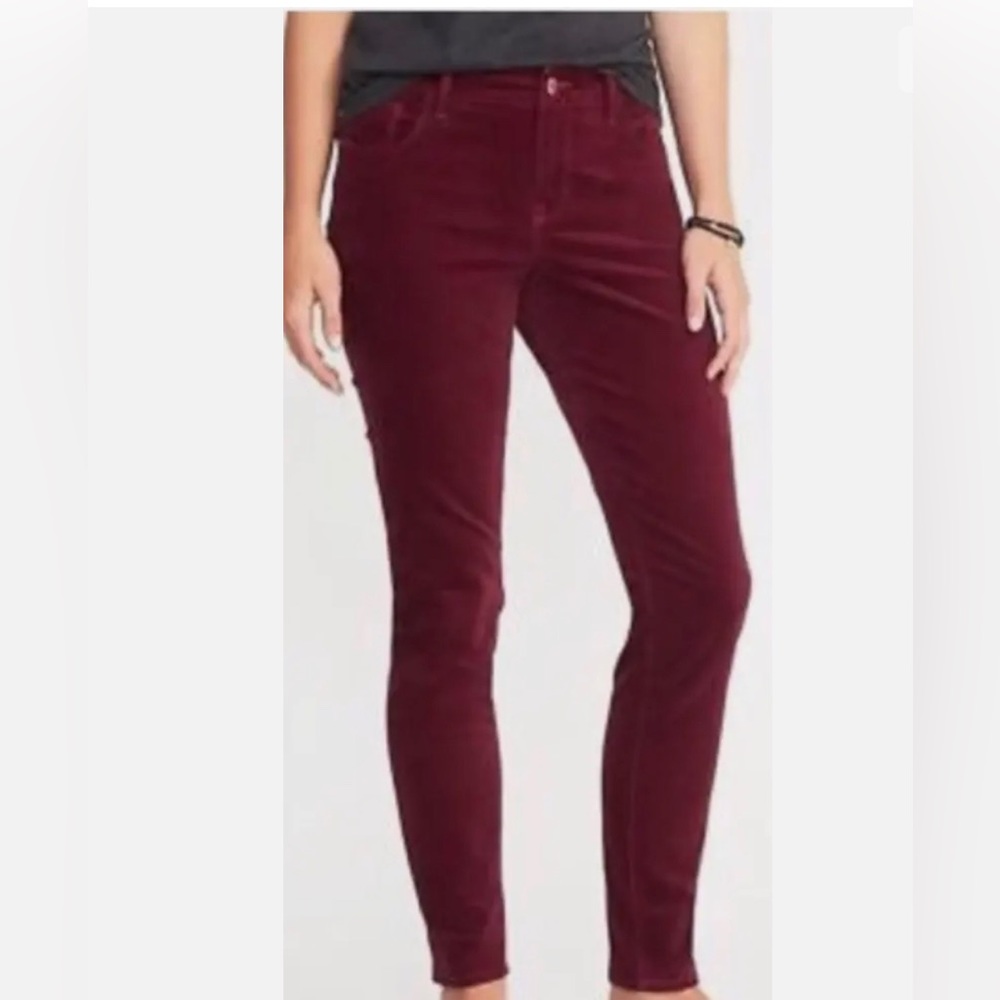 ❤️New Old Navy, high-rise velour super skinny pants with stretch size 10